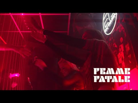 TECHNO Beats at New Guernica! Femme Fatale's Debut DJ Set. Electronic Music Experience.