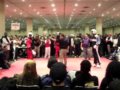 Kodaq Wray vs Troy Binns Twin Towers 2011