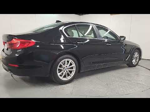 BMW 5-Series 520d SE - Image 2