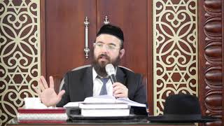 הרב נתנאל סנדרו בוחניק שליט"א - פרשת השבוע חקת (הרב נתנאל סנדרו בוחניק) - התמונה מוצגת ישירות מתוך אתר האינטרנט יוטיוב. זכויות היוצרים בתמונה שייכות ליוצרה. קישור קרדיט למקור התוכן נמצא בתוך דף הסרטון