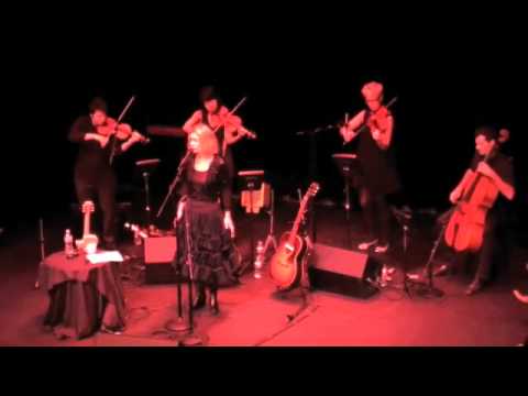 Sam Phillips - I Don't Want To Fall in Love (live)