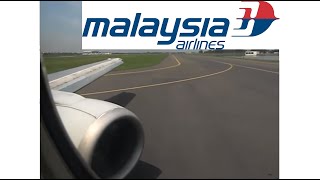 preview picture of video 'Malaysian Airlines 737 Landing at Juanda International Airport'