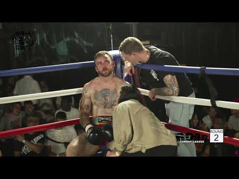 Mike Collyer  vs  Tom Herbert roar 19