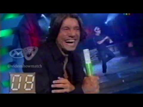 Jose Maria hace el baile del robot(2003)