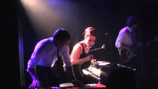 Robin McKelle &amp; The Flytones - Live La Maroquinerie 22-10-2012