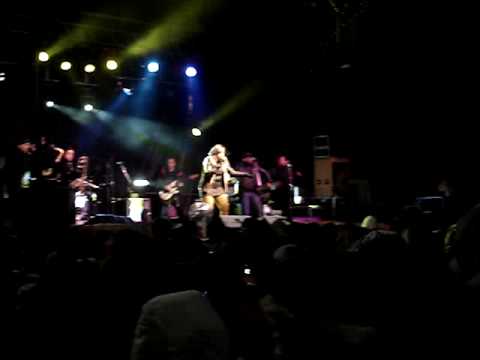 Jully Black Seven Day Fool New Year's Eve 07/08