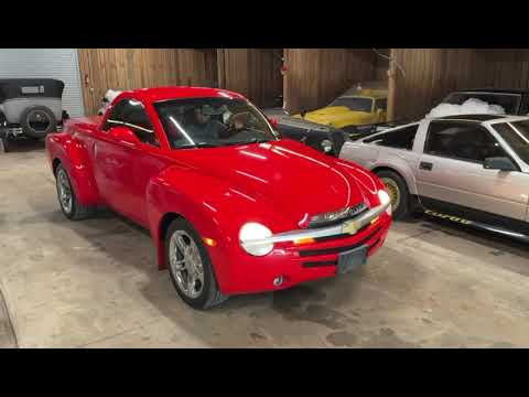 Thumbnail for 2005 Chevrolet SSR Six-Speed Cold Start by Chevrolet SSR