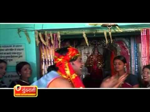 Chhattisgarhi Devotional Song - Gahar Gahar Narial Chade - Ghar Ghar Diya Maai