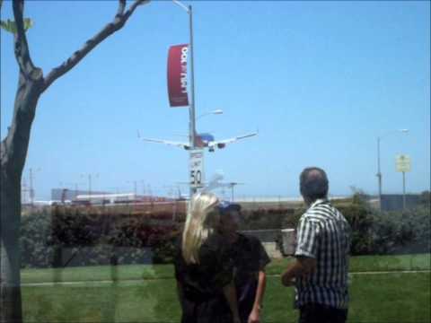 Plane Spotting at LAX (2) Ft. Singapore A380