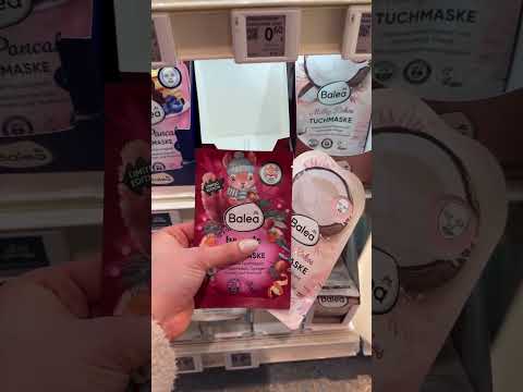 I'm sure your girlfriend would be so happy if you made her an Advent calendar