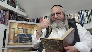 אור ימי חנוכה – בעברית – 4 – הכנה לימי החנוכה ה'תשפ"ו ע"פ הספר 'אוצר היראה' – 'תשובת השנה' אות יט' (הרב מוטה פראנק) - התמונה מוצגת ישירות מתוך אתר האינטרנט יוטיוב. זכויות היוצרים בתמונה שייכות ליוצרה. קישור קרדיט למקור התוכן נמצא בתוך דף הסרטון