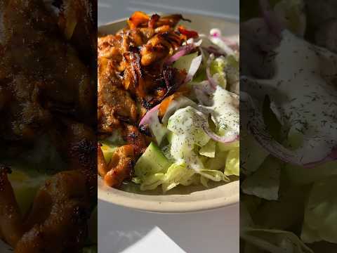 Chicken Fajita Salad with Creamy Yogurt Dressing