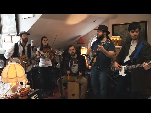 No Oil Paintings - Exodus - Live at the Yellow Submarine, Belfast // HH Sessions