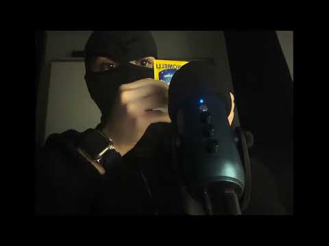 Il mio primo video ASMR || Vari triggers + mouth sounds