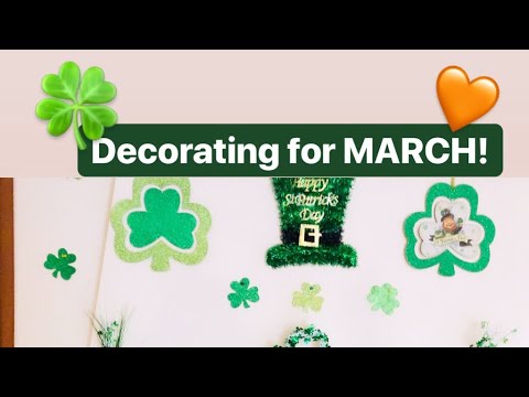 Amazon Unboxing March Decorations