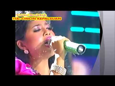 (1,05)  Ita (Madura) : CINCIN KEPALSUAN : Konser  KDI 2014