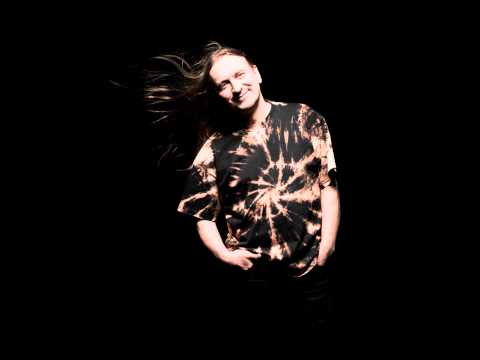 YUGOPOLIS & MAREK PIEKARCZYK - "Czy pamiętasz?" (official audio).