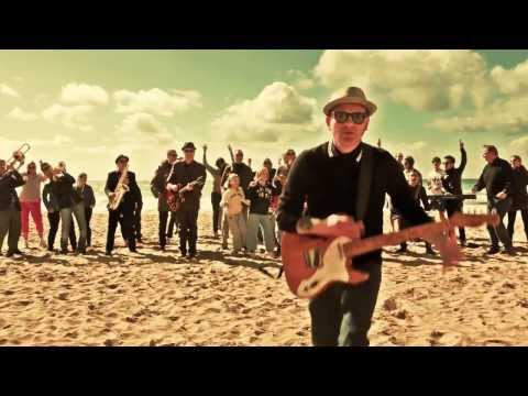 The Rifffs - Whole Lot of Nothing [2014] OFFICIAL VIDEO