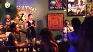 Meschiya Lake & the Little Big Horns