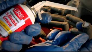 Video de instrucciones para la grasa dieléctrica profesional CRC