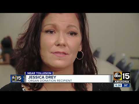 Woman receives organ donation from cheerleader who died in car crash