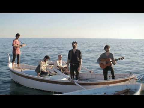 Video thumbnail for Foglie al vento