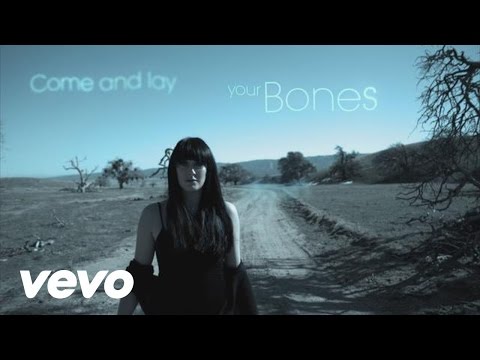 Ginny Blackmore - Bones (Lyric Video)