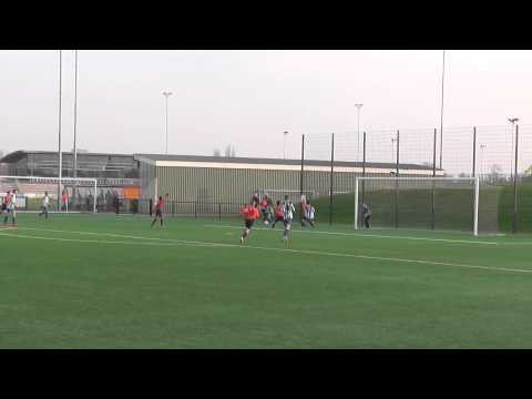 29 nov 2014 VV De Meern D3 - Lopik D1 com 1-4 Goede redding Sven