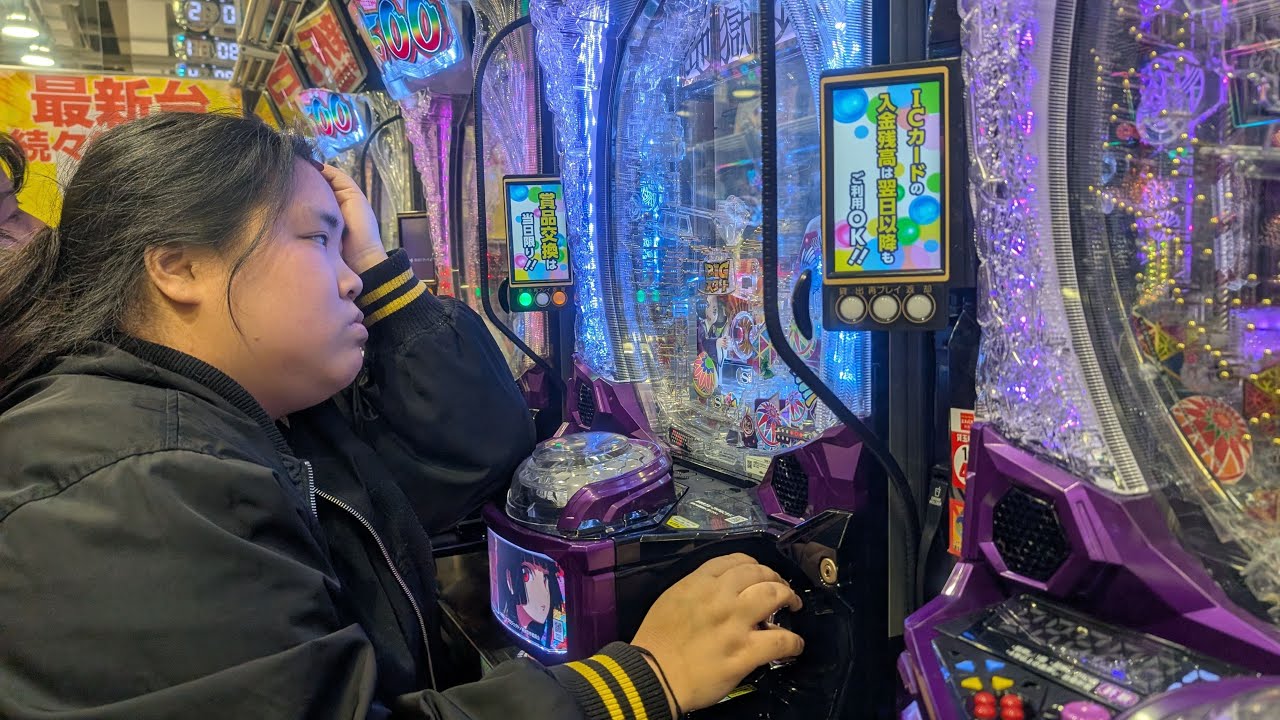 ロマンチャンネル がライブ配信中！