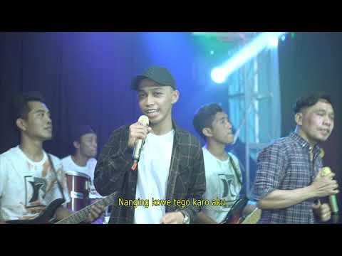 Ronal Stanly Dan Yandi Thonata - Kowe Mileh Liyane | Dangdut (Official Music Video)