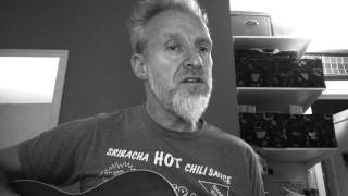 Spin Doctors' Chris Barron SINGS a stunningly beautiful new version of song for Hookist! B&W