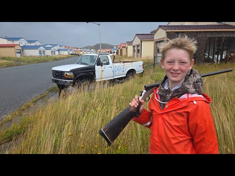 4 Days in Abandoned City - Fishing & Hunting Alaska