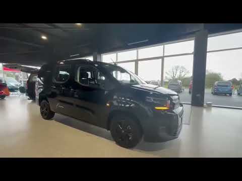 **Taxi Spec WAV 261 Citroen Berlingo Auto** - Image 2