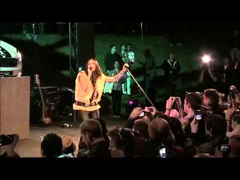 TJK-MUSIC Soundtrack - Making of: Timbaland & Michelle Branch Live in London.