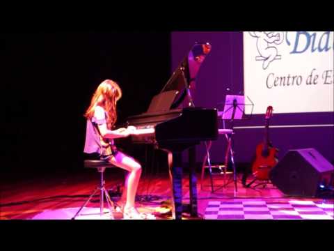 BIDELLATI-C.E.M- Damaris Brandt "Dança dos Pequenos Cisnes" - 12/2015