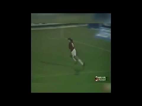 Van Basten 4 goals vs Levski Sofia