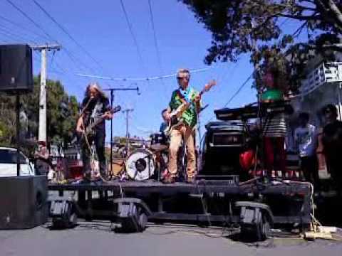 The Spines - Your body stays - Newtown Festival Wellington 2016