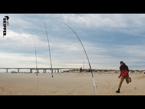 NEW FISHING RIG CATCHES EVERYTHING! (How to tie an effective beach fishing rig)