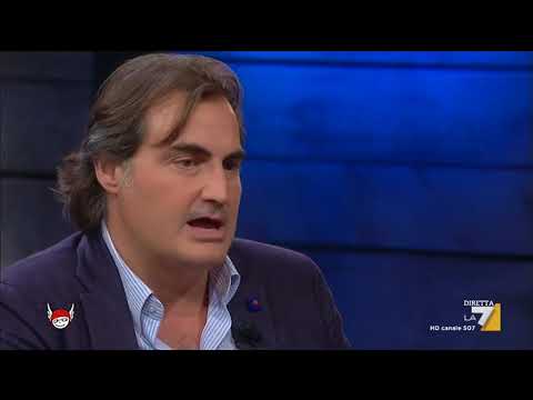 L'intervista a Pierluigi Pardo sul suo nuovo libro Lo stretto necessario