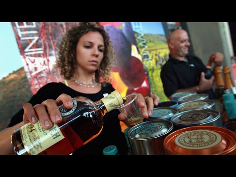 download lagu mp3 mp4 How To Enhance Water, download lagu How To Enhance Water gratis, unduh video klip How To Enhance Water