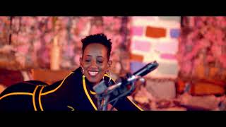 Download lagu PERSONAL PERSON   VAN DATA & DADDY ANDRE  HD mp3