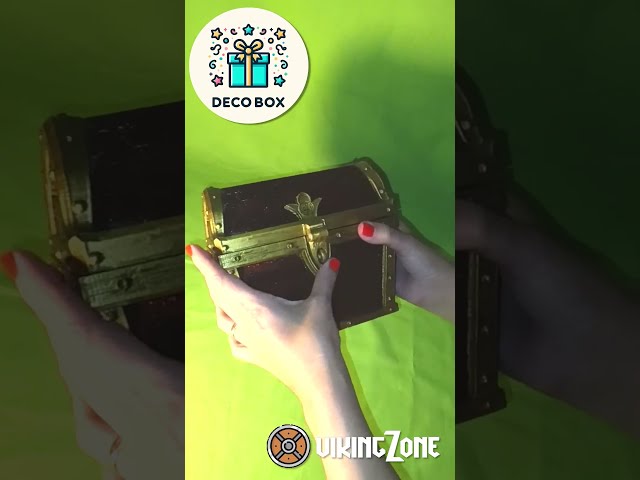 Vídeo relacionado con Nizirioo Cofre del tesoro vintage de madera con cerradura de combinación: cofre del tesoro vintage pequeño, cofre del tesoro pirata, joyero con tapa para fiesta de cumpleaños infantil, hucha con