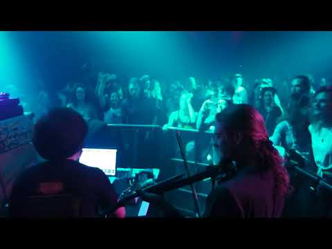 Michael Exodus ft. Ras Divarius @ Amsterdam SS WE 2017 - "Violin Dub" Live