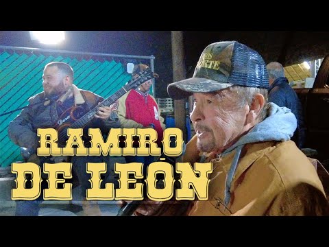 Los Traileros Del Norte y Arnulfo III - Ramiro de León (En Vivo)