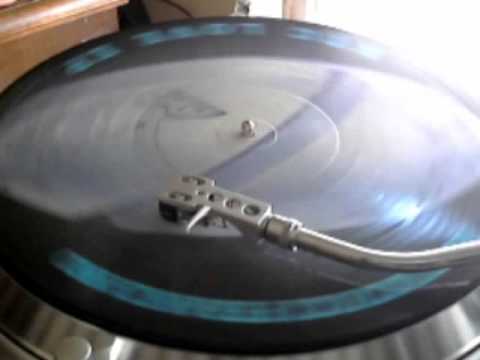 Bertocucci Feranzano - XTC Love EP  (Buzz Fuzz Mix)