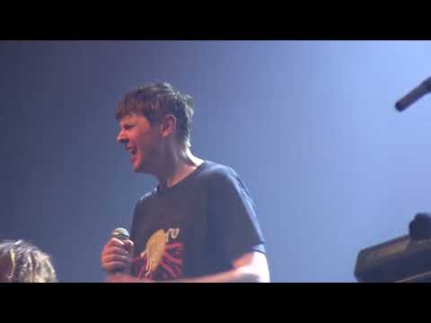 GrimSkunk - "Don't Hide" (Live in Montreal)