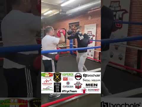 Oczko, zbliża się walka 🏆👊💪 ##boks #walka #boxing #trening