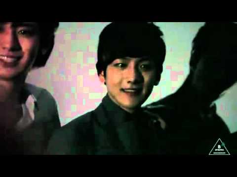 120524 World of Calvin Klein 2012 in Seoul Baekhyun and Chanyeol fancam