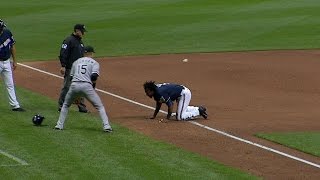 CWS@MIL: Gomez triples, then ball hits his head