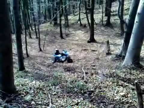 64.DEČKI  ŽUTNICE - Štehec spušta Quad niz strminu